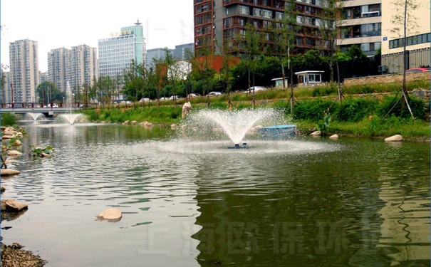 浮水喷泉曝气机在河道中的应用，景观效果